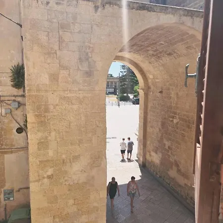 La Baronessa * 莱切